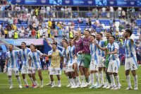 Аржентина победи Украйна, но остана но второ място в група „В“