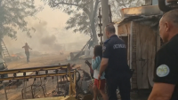 Северна Македония е обхваната от пожари, 40 къщи изгоряха