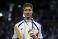 Представител на Хонконг защити олимпийската си титла на рапира мъже