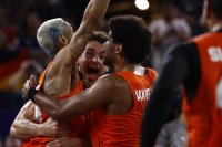 Нидерландия завоюва олимпийското злато в баскетбола 3х3