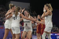 Отборът на Германия е новият олимпийски шампион в баскетбола 3х3 при жените