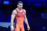 Семен Новиков излиза срещу Турпал Али Бисултанов на Игрите в Париж
