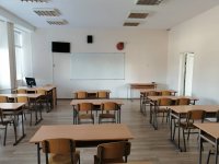 Близо 1100 са свободните места за четвърто класиране в гимназиите в София