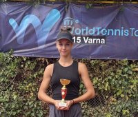 Лидия Енчева е на крачка от финала на сингъл на турнир по тенис в Сърбия