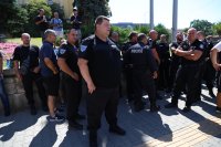 Полицаи от цялата страна протестираха в София срещу политическия натиск върху МВР