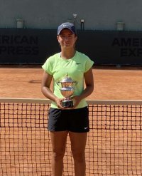 Ива Иванова не успя да играе на четвъртфиналите на двойки на US Open заради вирусно заболяване