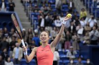 Цинуен Джън и София Кенин ще определят носителката на турнира WTA 500 в Токио