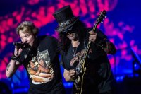 Рокендрол легендите Guns n’ Roses с концерт в София през 2025 година