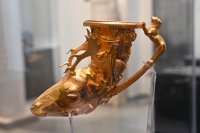 Bulgaria's Ministry of Culture has requested assurances regarding the safety of Panagyurishte Gold Treasure amid the fire in Los Angeles