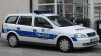 Фалшиви бомбени заплахи заляха над 200 училища и детски градини в Словения