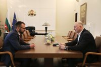 Премиерът възложи спешно възстановяване на осветлението в тунела в Кресненското дефиле