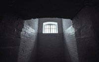Тръмп праща нелегалните мигранти в затвора в Гуантанамо, Куба обвини САЩ в изтезания