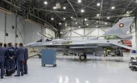 Исторически ден за българската авиация: Страната ни получи първия изтребител F-16
