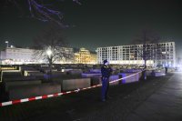 Мъж беше намушкан с нож при Мемориала на Холокоста в Берлин