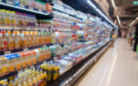 Масираните акции в магазини и складове, в които се продават храни, продължават