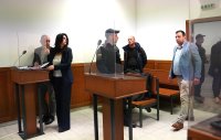 Съдът остави в ареста четирима от петимата задържани за вандалските прояви пред сградата на ЕК