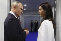Арест в Молдова: Лидерът на Гагаузкия автономен район търси помощ от Путин