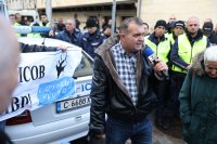 БОЕЦ протестираха пред МВР - искат оставката на Даниел Митов заради скандала с контрабандата