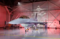 Първият изтребител F-16 пристига у нас