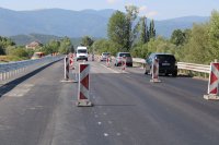 Заради лошото състояние на пътищата парламентът ще изслуша двама министри и шефа на АПИ
