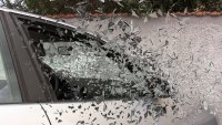 Автобус с 20 пътници и два автомобила се удариха на АМ "Струма"