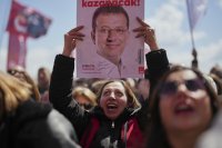Кметът на Истанбул Имамоглу се изправи пред съда