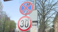 "Тук е като писта от Формула 1": Опасно кръстовище в Благоевград, взимат ли се мерки?