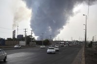 Най-малко 8 жертви и над 700 ранени след взрив в иранско пристанище