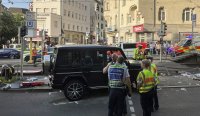 Кола се вряза в група хора в германския град Щутгарт