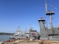 Разцветяване на бойните кораби за Деня на храбростта в Бургас