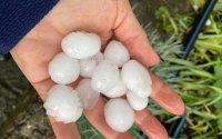 Силна гръмотевична буря и градушка удариха и Бургаско (СНИМКИ/ВИДЕО)