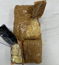 Над 4,5 кг златни изделия по телата на двама шофьори откриха митничари на "Капитан Андреево"