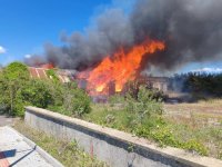 Fire Burned Bungalows Near Kosata Beach in Pomorie (PHOTOS)