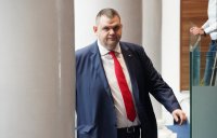 Нов трус в ДПС? Кратко единение или продължаващо разединение (ОБЗОР)
