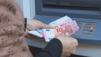 Обмяната на левове в евро ще бъде безплатна след 1 януари