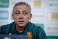 Трима футболисти отпаднаха от сметките на Илиан Илиев за контролите с Кипър и Гърция