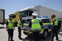 Срещу катастрофите: Масови проверки на камиони и автобуси на АМ "Тракия" край Пловдив