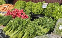 Готов е законопроектът за таван на надценките на храните
