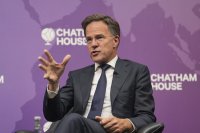 Марк Рюте иска НАТО да засили противовъздушната си отбрана