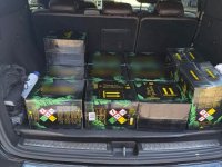 12 кашона с райски газ са открити в багажник на автомобил в Слънчев бряг