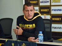 Илиян Филипов призова ръководството на Ботев Пловдив да се оттегли до 23 юни