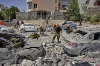 След ударите в Иран: Разнопосочни сигнали за местонахождението на урана