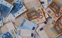 Кои сектори ще усетят първи положителен ефект от еврозоната?
