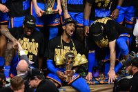 Лидер на Оклахома завоюва приза за MVP на финалите в НБА (ВИДЕО)