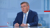 Костадин Ангелов: Няма кой да бутне кабинета