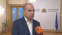 Гроздан Караджов: С ръководството на БДЖ се качваме по влакове и ще следим за проблеми