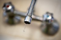 Без вода в жегите: Авария в чисто новия водопровод на Шумен