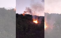 Пожар гори и край първомайското село Искра (СНИМКИ/ВИДЕО)