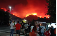 Евакуират село Плоски заради пожара в Пирин планина
