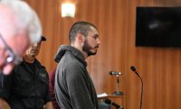 21-годишният Ивелин, обвинен за жестокото убийство в Първомай, остава за постоянно в ареста